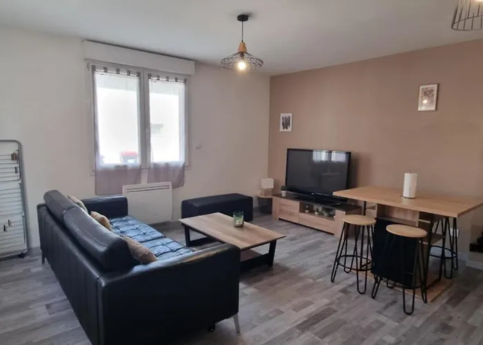 Agreable Maisonnette A Proximite Du Centre-Ville