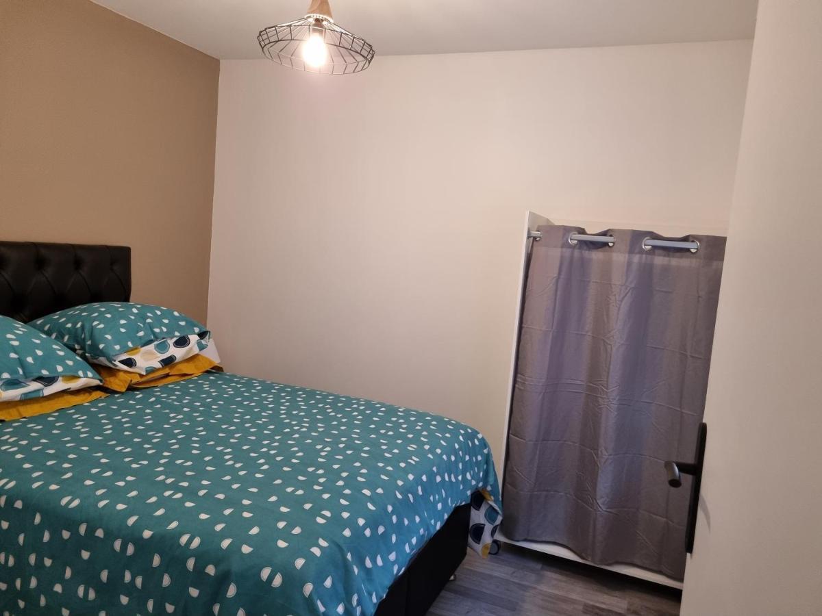 Agreable Maisonnette A Proximite Du Centre-ville